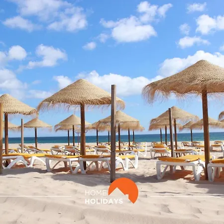 #090 Correeira By Holidays Apartment *